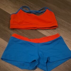 Elisabetta Rogiani Fitness Photoshoot Set.  M Top S Bottom